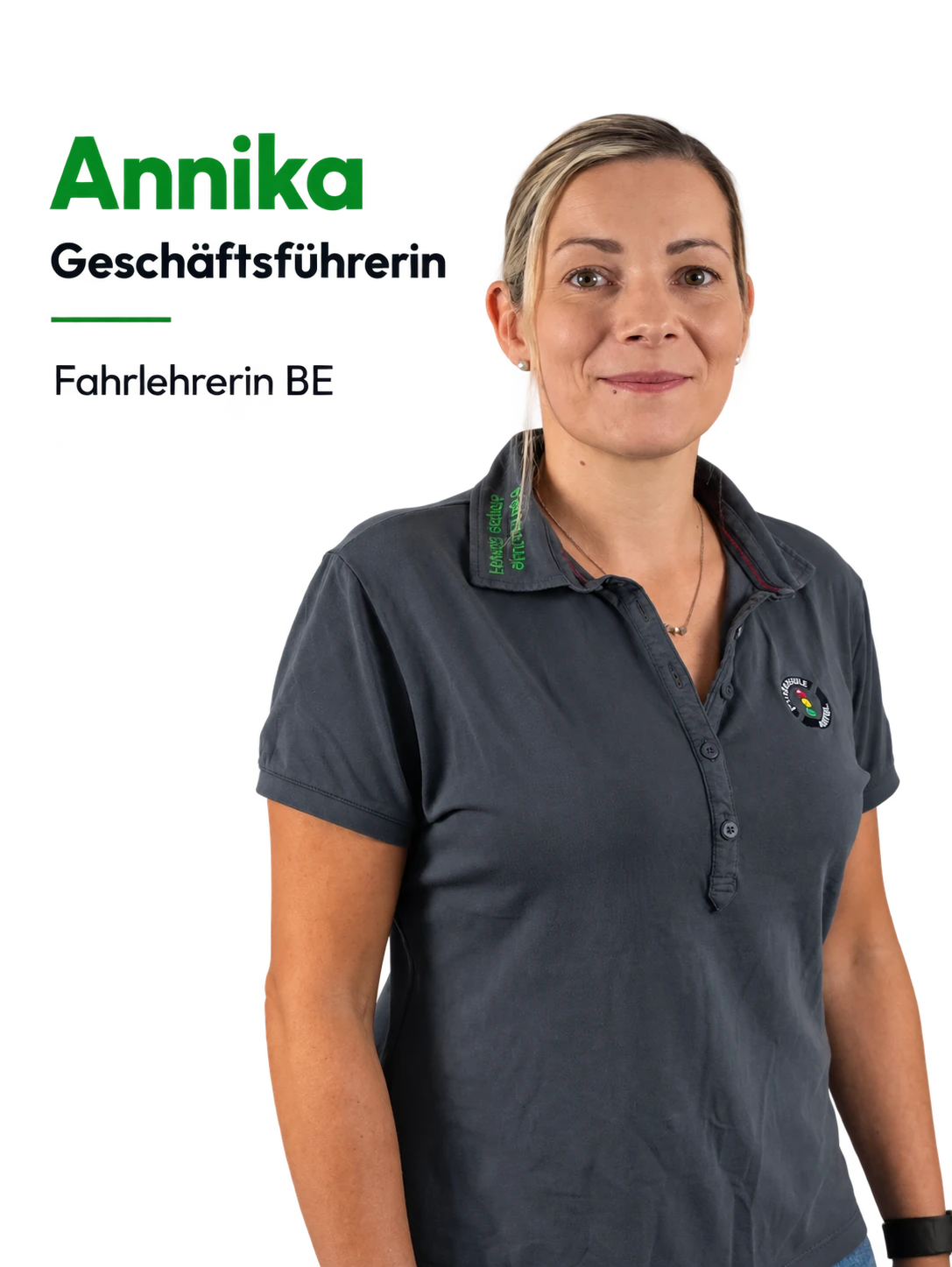 Porträt von Annika – Geschäftsführerin – Fahrlehrerin BE